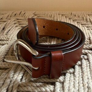 GAP Genuine Leather Brown Belt Classic Silver Buckle Size M Unisex
